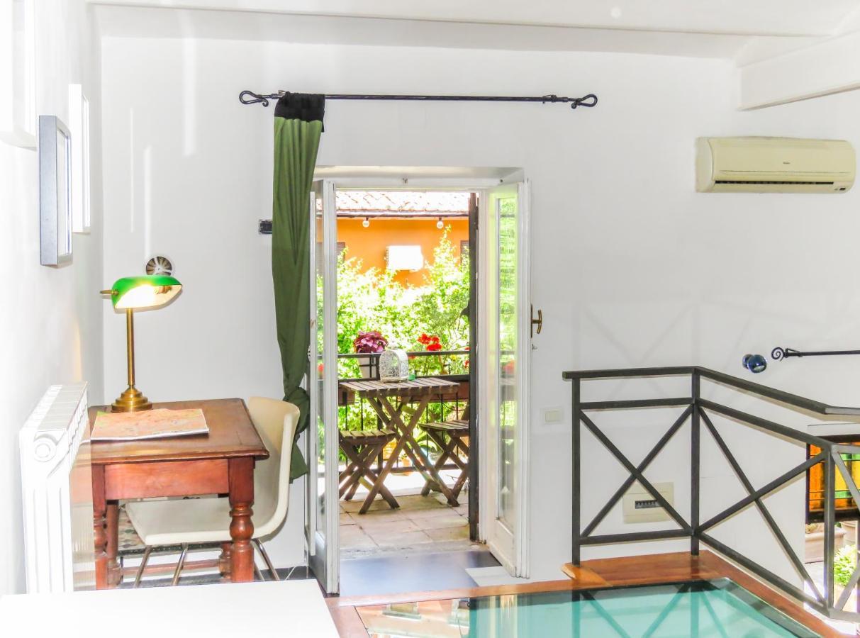 Casa Del Moro - Romantic Loft In Trastevere Ngoại thất bức ảnh